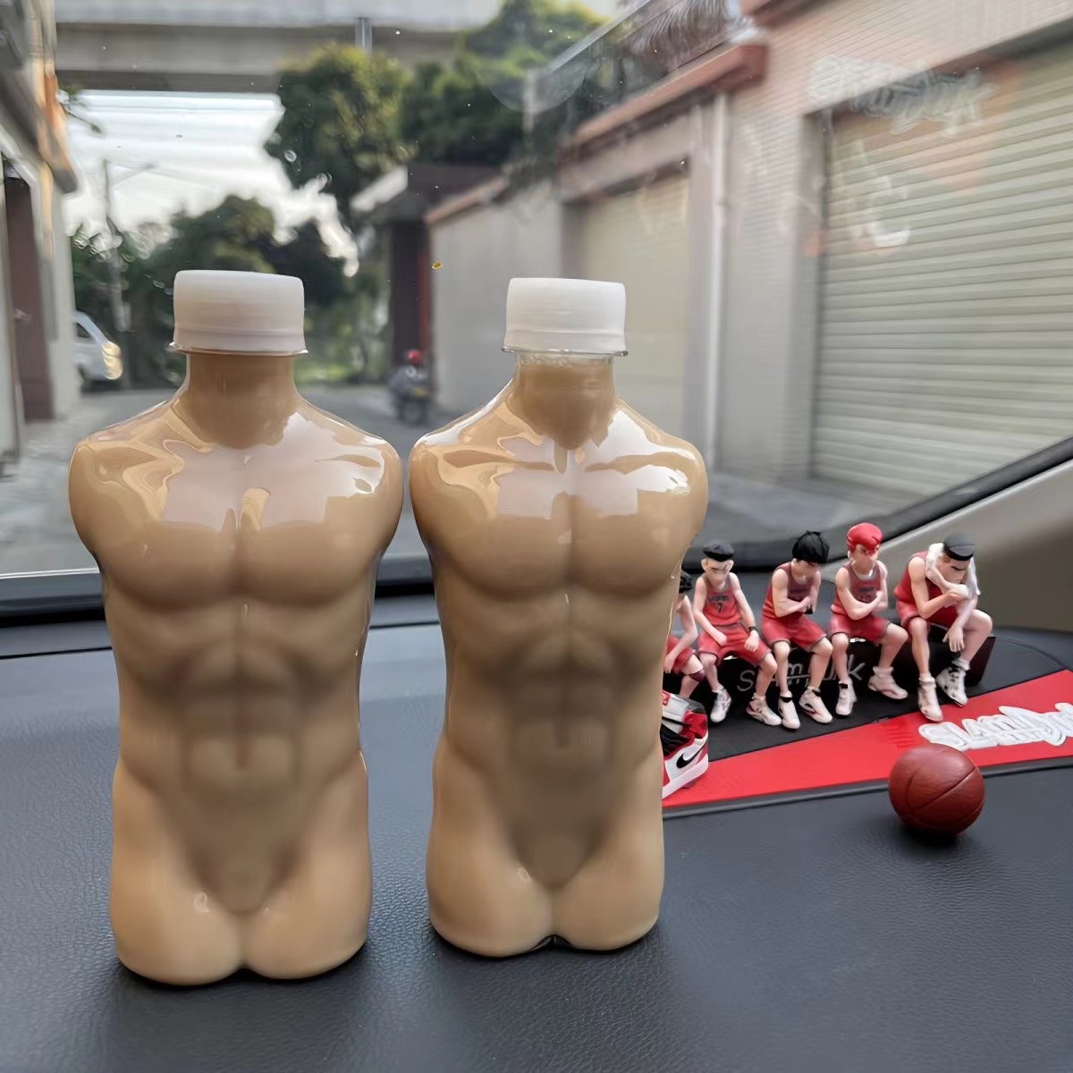 Creative Funny Muscle Man Wate - Wedding Water Supply ulasan dan harga